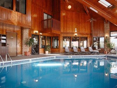 Park Inn By Radisson Гров-Сити Экстерьер фото
